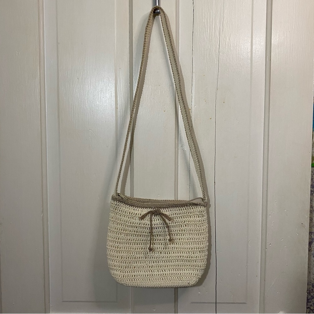 CHATEAU | Handmade in China Crochet Tan Crossbody Bag with Bow